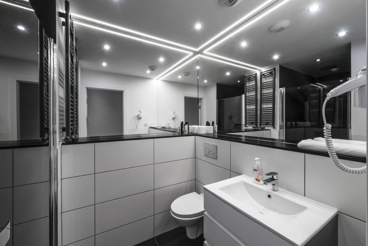 Executive Suites Moduo Varsovia Exterior foto