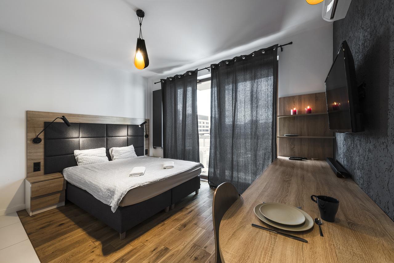 Executive Suites Moduo Varsovia Exterior foto